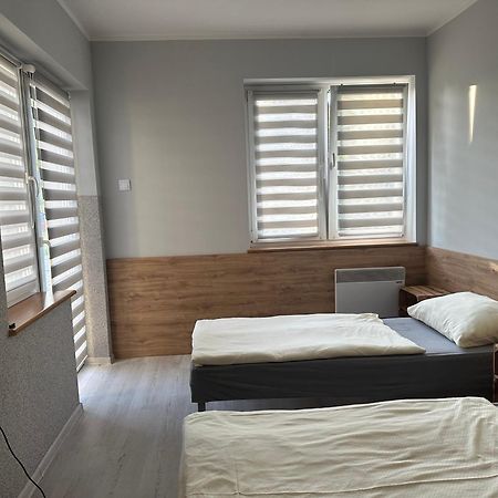 Hgs Home Noclegi Pracownicze Parking , Lazienki Gorzow Wielkopolski Luaran gambar