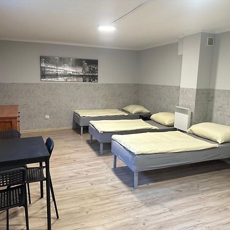 Hgs Home Noclegi Pracownicze Parking , Lazienki Gorzow Wielkopolski Luaran gambar