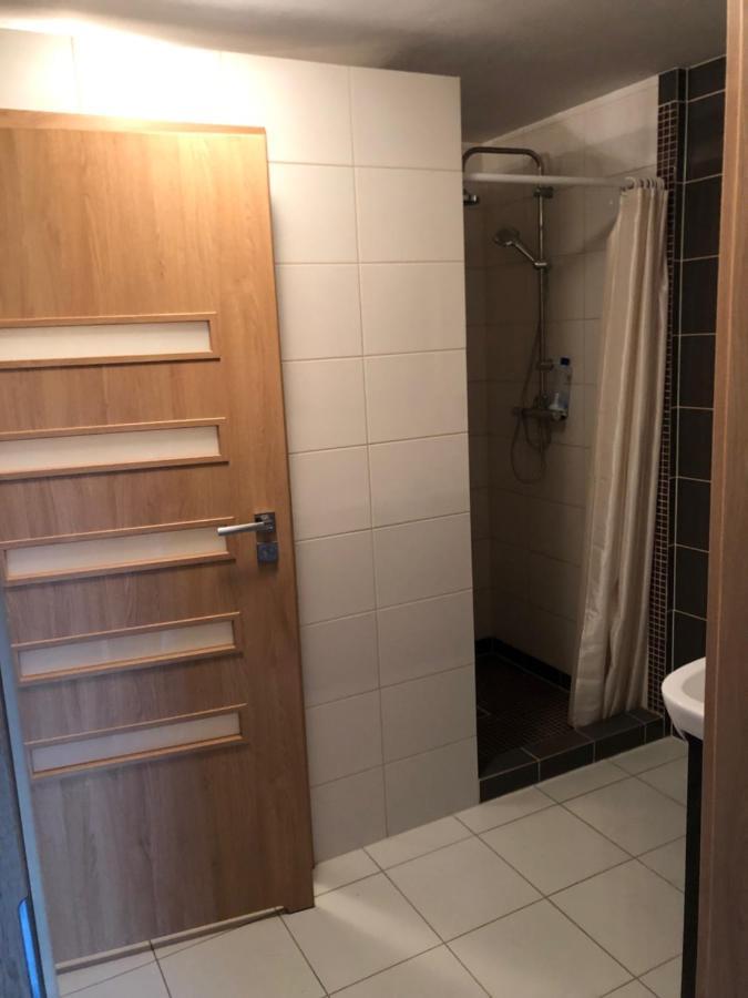 Hgs Home Noclegi Pracownicze Parking , Lazienki Gorzow Wielkopolski Luaran gambar