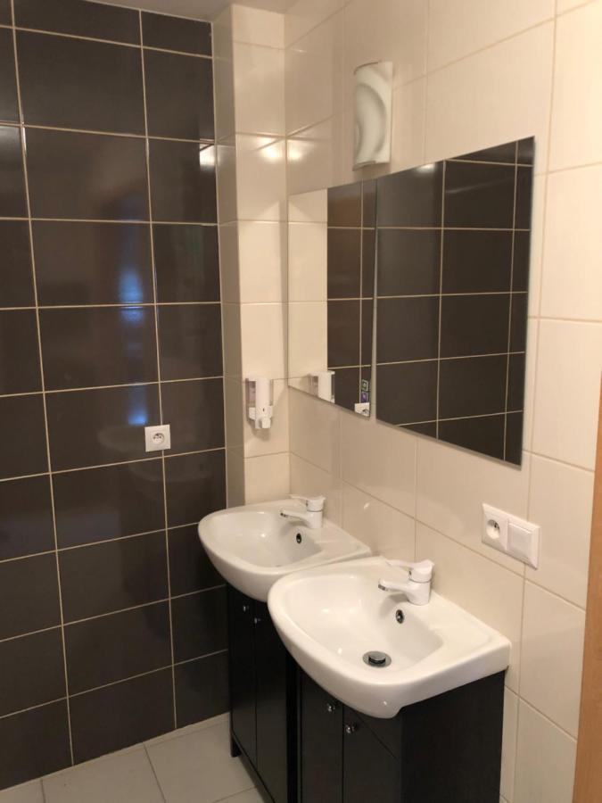 Hgs Home Noclegi Pracownicze Parking , Lazienki Gorzow Wielkopolski Luaran gambar