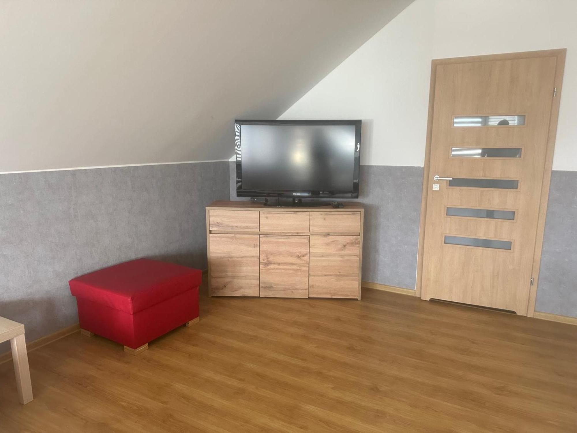 Hgs Home Noclegi Pracownicze Parking , Lazienki Gorzow Wielkopolski Luaran gambar