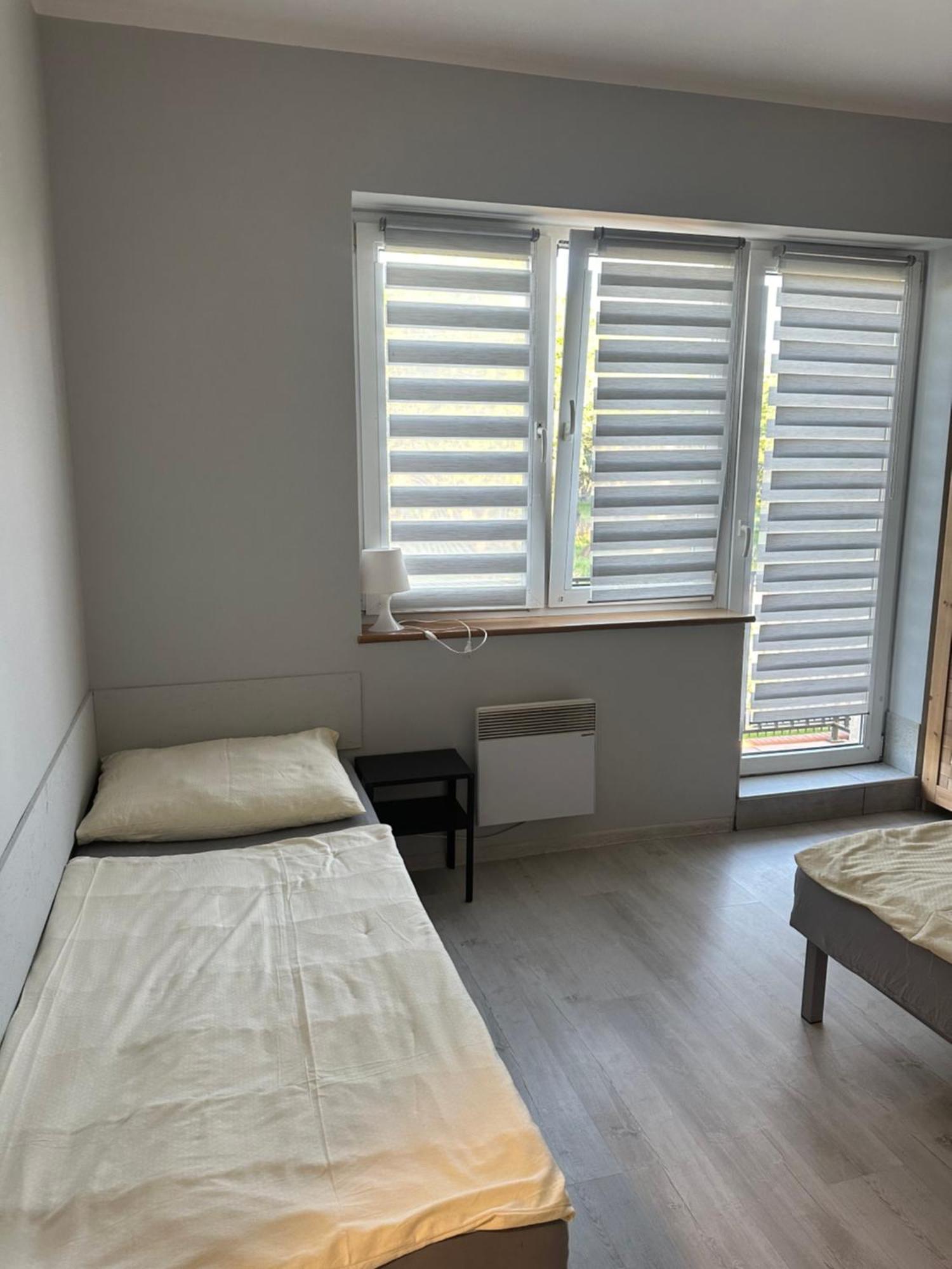 Hgs Home Noclegi Pracownicze Parking , Lazienki Gorzow Wielkopolski Luaran gambar